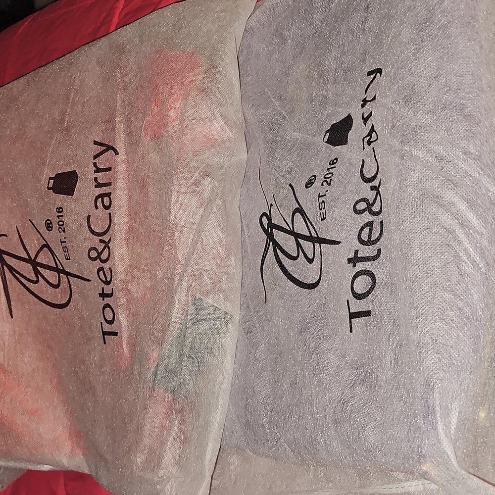 Tote&Carry Logo Bags